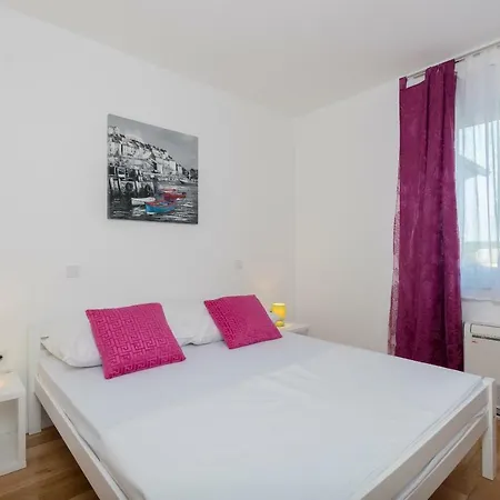 Anja Apartment