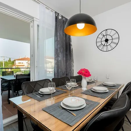 Anja Appartement Peroj