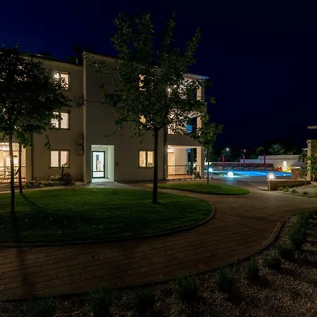 Anja Appartement Peroj