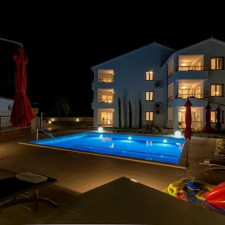 Anja Appartement Peroj