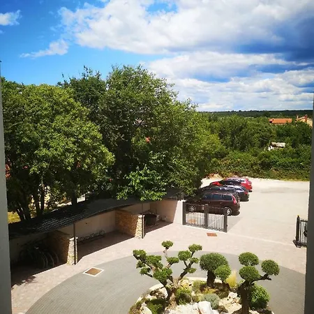 Appartement Anja Peroj